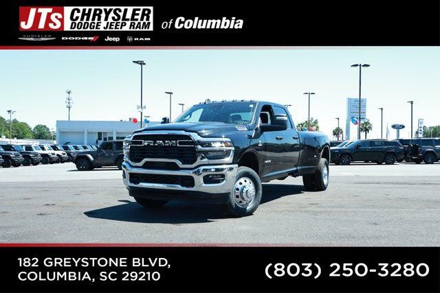2026 RAM 3500 RAM 3500 BIG HORN CREW CAB 4X4 8 BOX