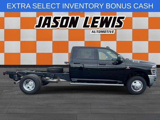2026 RAM Ram 3500 Chassis Cab RAM 3500 TRADESMAN CREW CAB CHASSIS 4X4 60 CA 2026 RAM Ram 3500 Chassis Cab RAM 3500 TRADESMAN CREW CAB CHASSIS 4X4 60 CA
