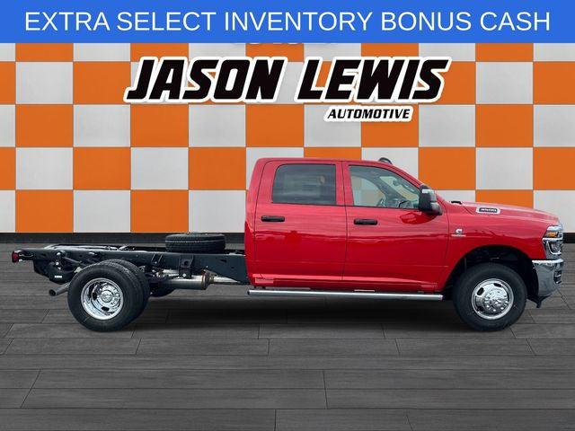 2026 RAM Ram 3500 Chassis Cab RAM 3500 TRADESMAN CREW CAB CHASSIS 4X4 60 CA