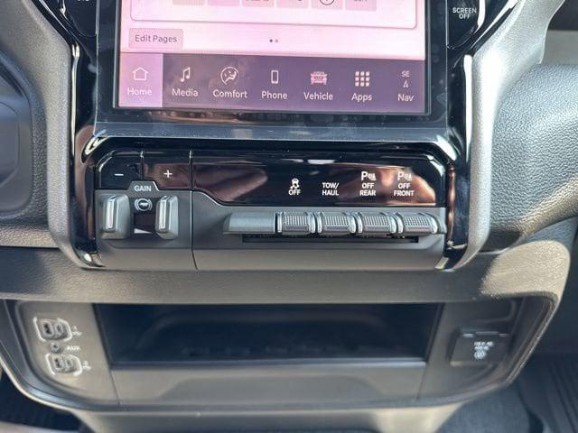 2026 Ram 2500 Tradesman Crew Cab 4x4 6'4" Box