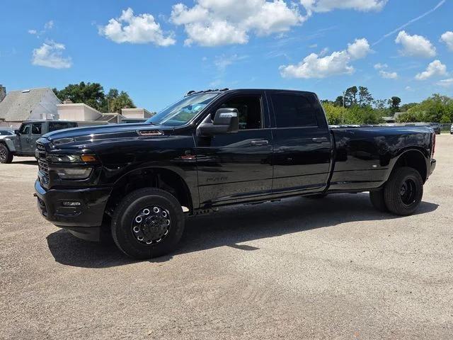 2026 RAM Ram 3500 RAM 3500 BIG HORN CREW CAB 4X4 8 BOX