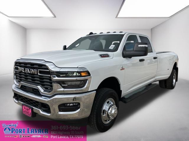 2026 RAM Ram 3500 RAM 3500 TRADESMAN CREW CAB 4X4 8 BOX
