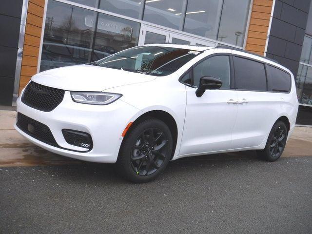 2026 Chrysler Pacifica PACIFICA LIMITED AWD