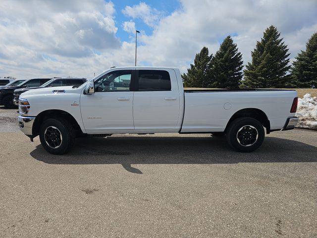 2026 RAM Ram 3500 RAM 3500 LARAMIE CREW CAB 4X4 8 BOX