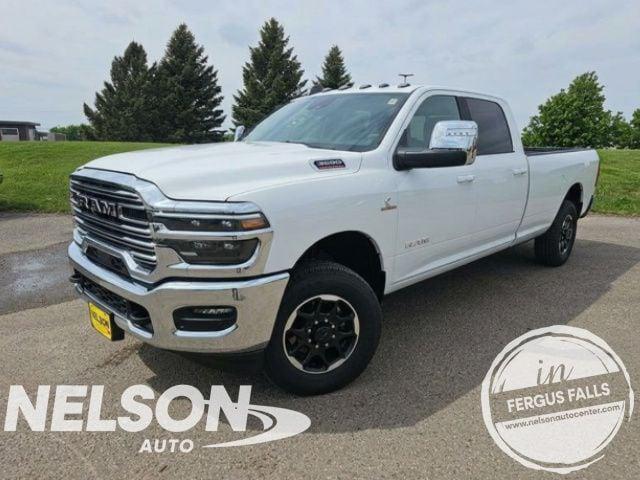 2026 RAM Ram 3500 RAM 3500 LARAMIE CREW CAB 4X4 8 BOX