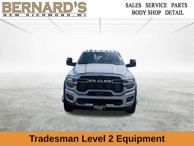 2026 RAM Ram 5500 Chassis Cab RAM 5500 TRADESMAN CHASSIS CREW CAB 4X4 60 CA