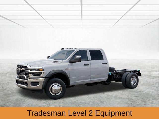 2026 RAM Ram 3500 Chassis Cab RAM 3500 TRADESMAN CREW CAB CHASSIS 4X4 60 CA