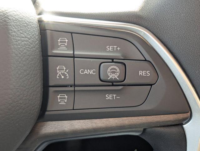 2026 Jeep Grand Cherokee Altitude 4x4