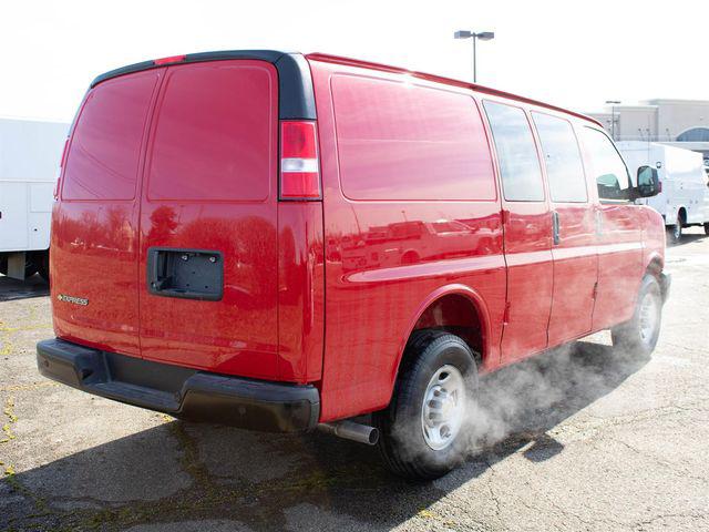 2025 Chevrolet Express Cargo Van RWD 2500 Regular Wheelbase WT