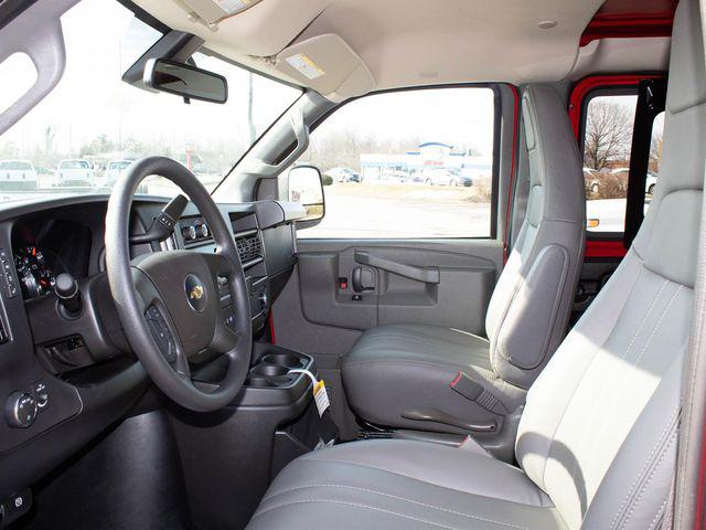 2025 Chevrolet Express Cargo Van RWD 2500 Regular Wheelbase WT