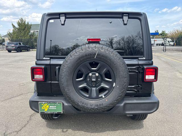 2026 Jeep Wrangler 4-Door Sport 4x4
