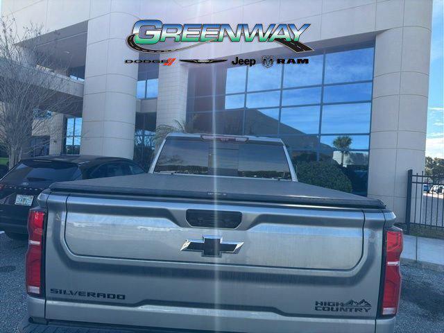 2025 Chevrolet Silverado 2500HD 4WD Crew Cab Standard Bed High Country
