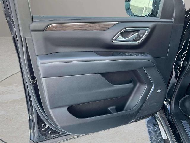 2022 Chevrolet Suburban 4WD Z71