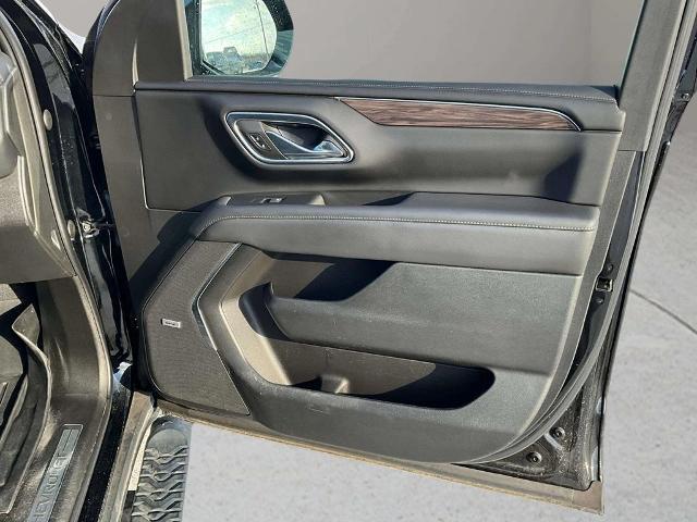 2022 Chevrolet Suburban 4WD Z71