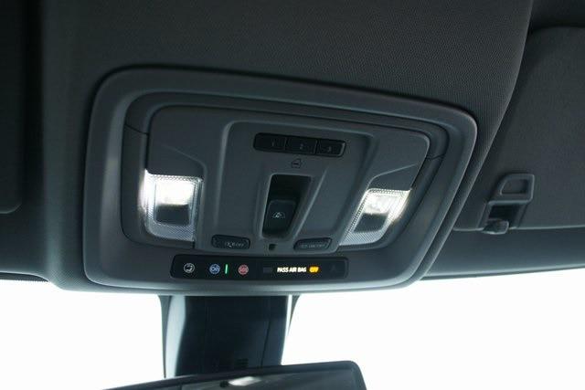 2022 Chevrolet Silverado 1500 4WD Crew Cab Short Bed LTZ