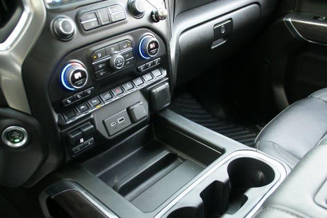 2022 Chevrolet Silverado 1500 4WD Crew Cab Short Bed LTZ
