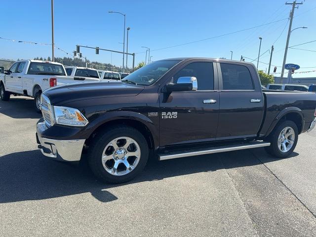2017 Ram 1500 Laramie Crew Cab 4x4 5'7" Box