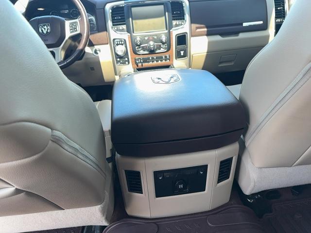2017 Ram 1500 Laramie Crew Cab 4x4 5'7" Box