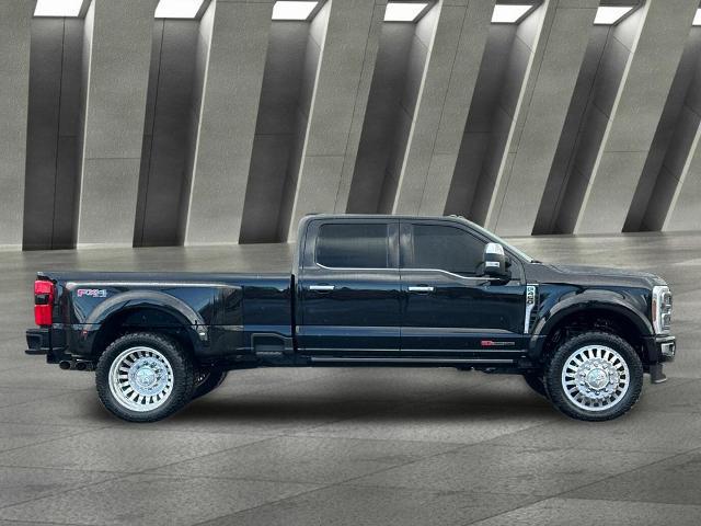 2025 Ford F-450 Platinum
