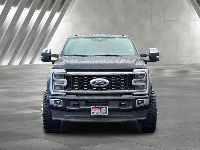 2025 Ford F-450 Platinum