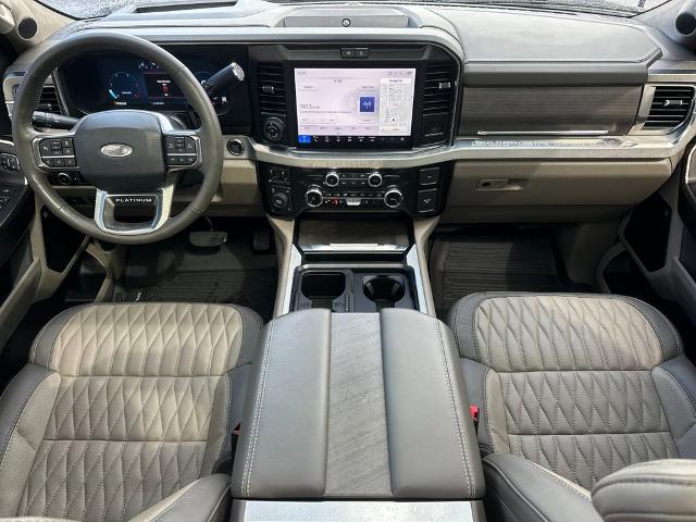 2025 Ford F-450 Platinum