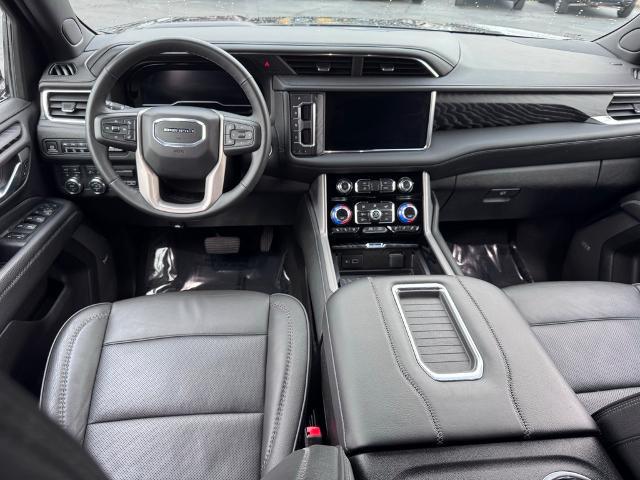 2023 GMC Yukon XL 4WD Denali