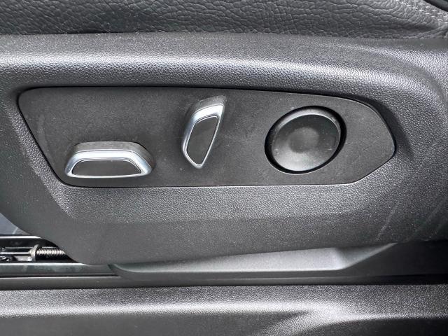 2023 GMC Yukon XL 4WD Denali