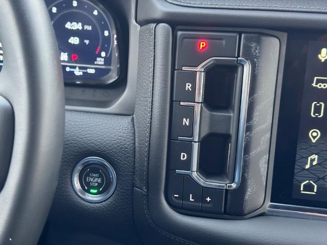 2023 GMC Yukon XL 4WD Denali