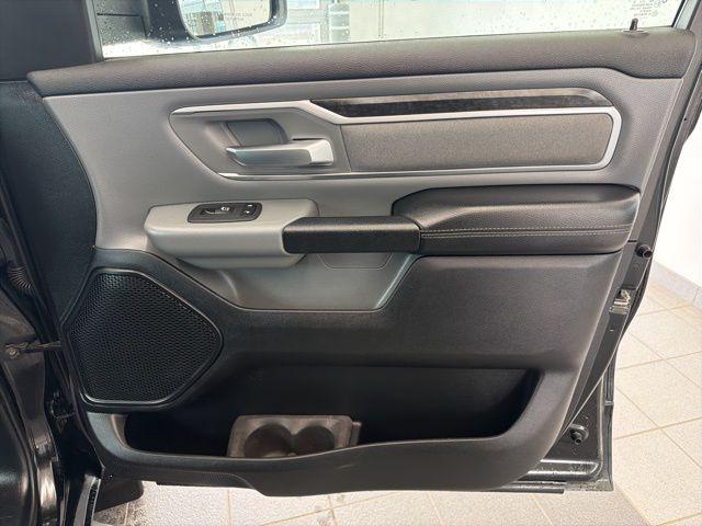 2019 Ram 1500 Big Horn/Lone Star Crew Cab 4x4 5'7" Box