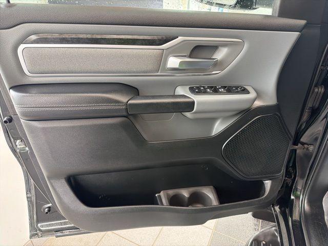 2019 Ram 1500 Big Horn/Lone Star Crew Cab 4x4 5'7" Box