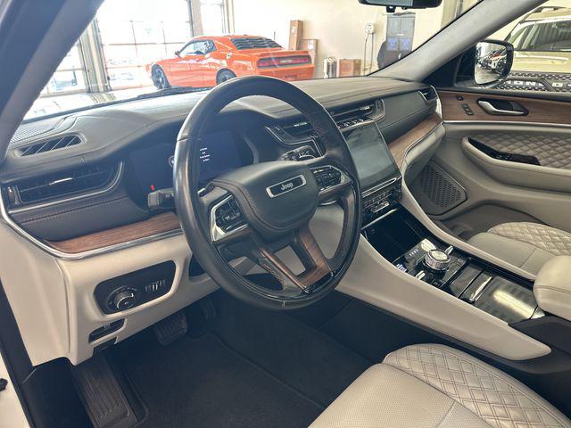 2023 Jeep Grand Cherokee L Summit 4x4