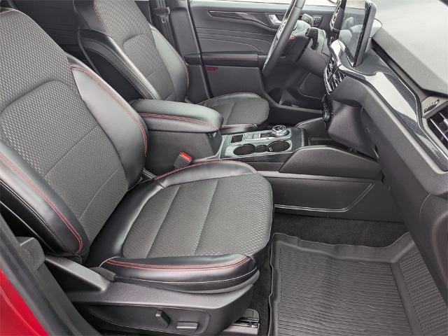 2025 Ford Escape ST-Line Elite