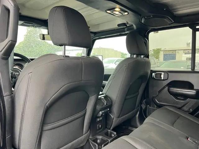 2021 Jeep Gladiator Sport S