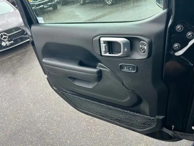 2021 Jeep Gladiator Sport S