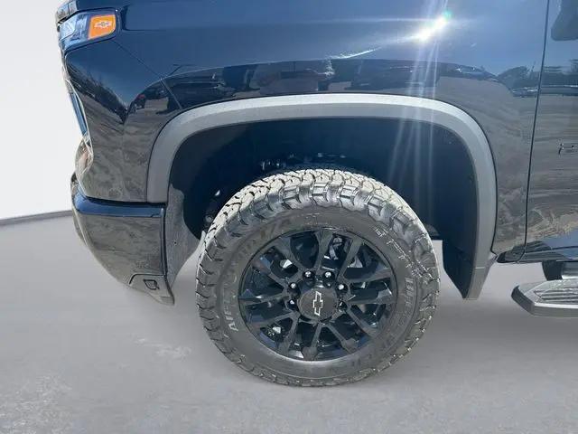 2026 Chevrolet Silverado 2500HD Crew Cab, Standard Bed, LTZ, 4WD