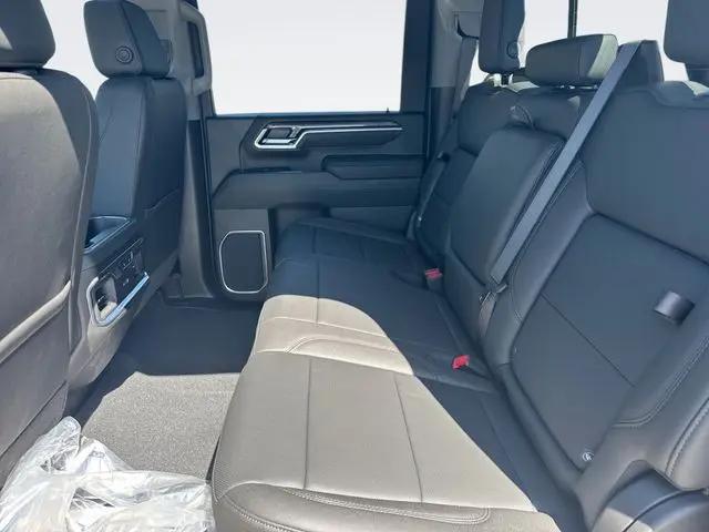 2026 Chevrolet Silverado 2500HD Crew Cab, Standard Bed, LTZ, 4WD