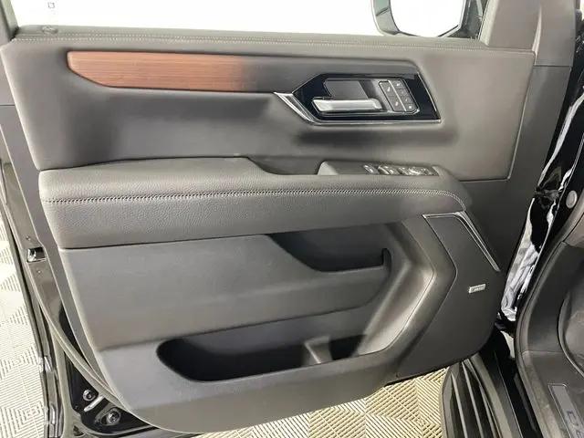 2026 GMC Yukon XL 4WD Denali