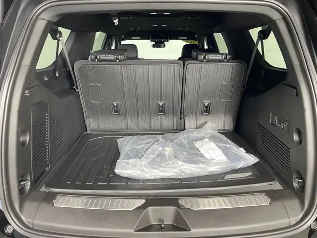 2026 GMC Yukon XL 4WD Denali