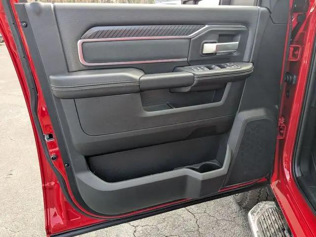 2026 Ram 2500 Big Horn Crew Cab 4x4 6'4" Box