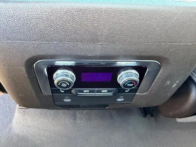 2023 GMC Yukon 4WD SLT