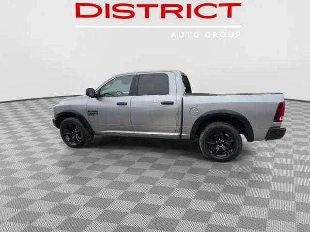 2024 Ram 1500 Classic Warlock Crew Cab 4x2 5'7" Box