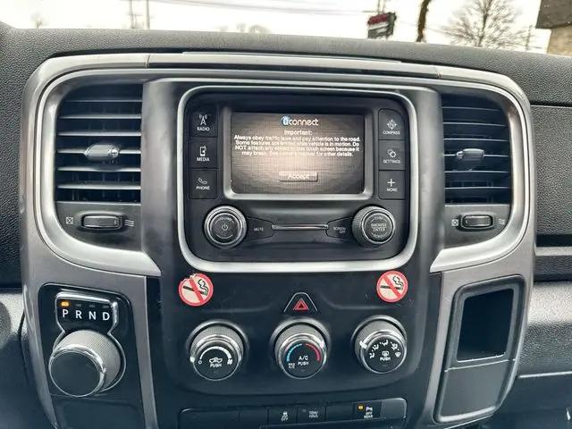 2024 Ram 1500 Classic Warlock Crew Cab 4x2 5'7" Box