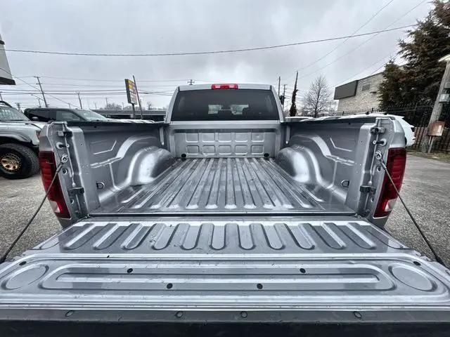 2024 Ram 1500 Classic Warlock Crew Cab 4x2 5'7" Box