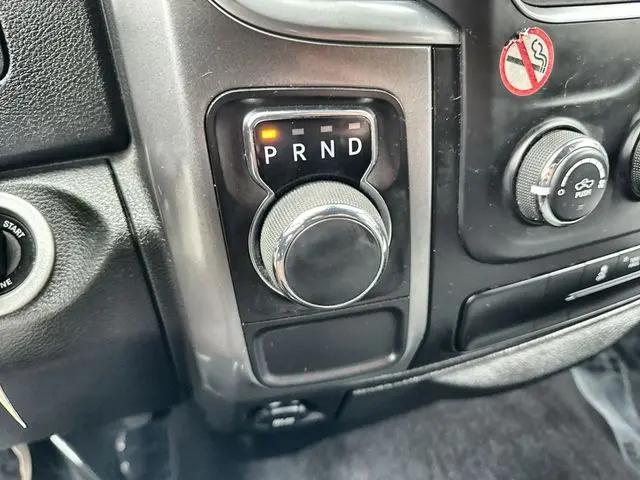 2024 Ram 1500 Classic Warlock Crew Cab 4x2 5'7" Box