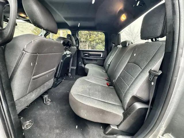 2024 Ram 1500 Classic Warlock Crew Cab 4x2 5'7" Box
