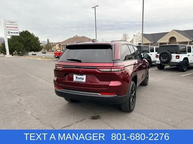 2026 Jeep Grand Cherokee Altitude 4x4