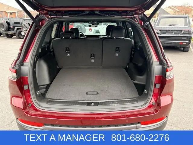 2026 Jeep Grand Cherokee Altitude 4x4