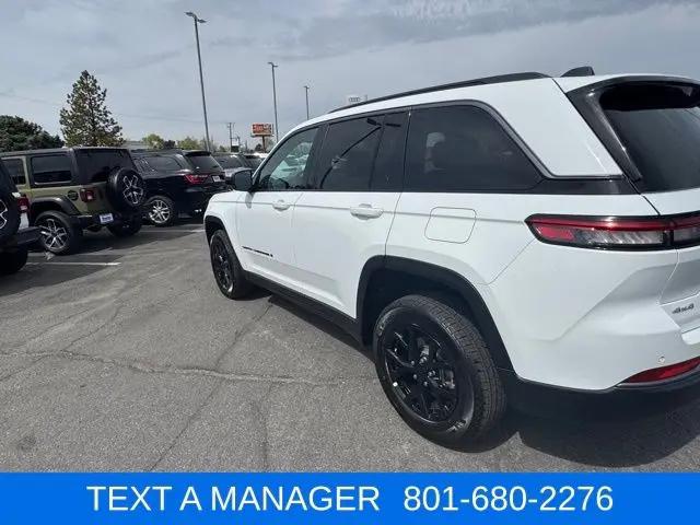 2026 Jeep Grand Cherokee Altitude 4x4