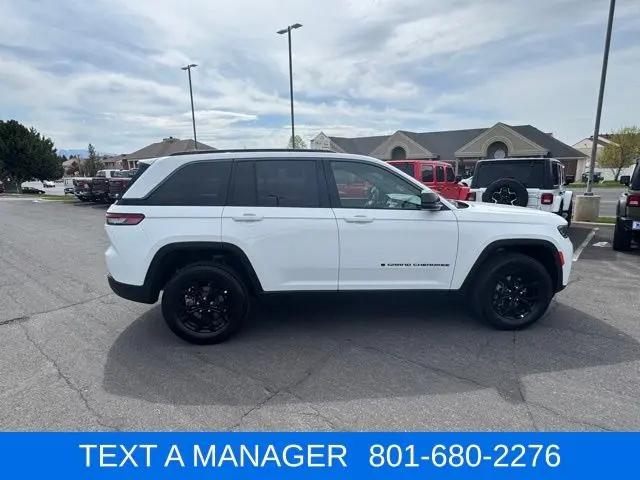 2026 Jeep Grand Cherokee Altitude 4x4