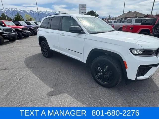 2026 Jeep Grand Cherokee Altitude 4x4